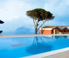 Stupenda piscina del Parco degli Aromi