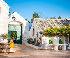 Masseria San Michele - L'entrata vista dal cortile interno