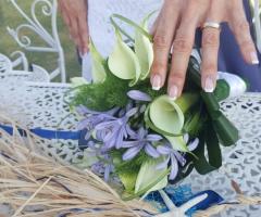 Gli Sposi di Julie - Minimal Chic e Fedi su creazione