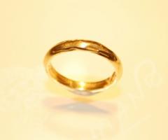 Fedina di fidanzamento in oro giallo