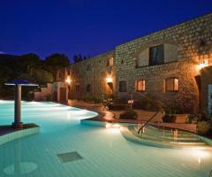 Abbazia Sant'Anastasia - Location con piscina