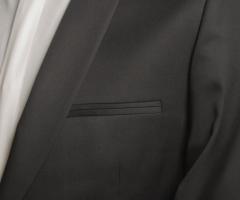 Eligo Milano - Un dettaglio dello smoking