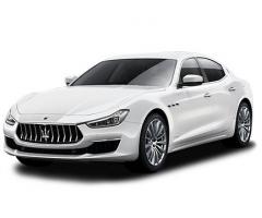 Car and Travel - La Maserati Ghibli