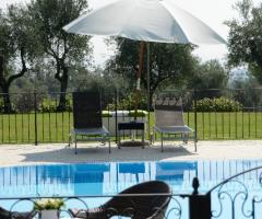 Piscina dell'agriturismo a Brescia