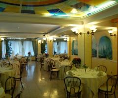 Sala ricevimenti dell'Hotel per matrimoni Lachea ad Aci Castello (Catania)