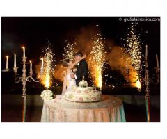 Foto sposi fuochi d'artificio