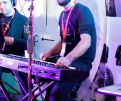 Exit Music - Alla tastiera ...