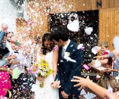 Photo Creative Studio - Il lancio del riso