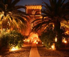 Castello Xirumi - Serravalle illuminato per un matrimonio serale