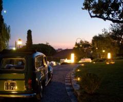 L'arrivo degli sposi a Villa Roseto