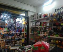 In cucina - L'interno del negozio con il vasto assortimento di prodotti