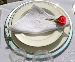 Apparecchiatura per il ricevimento di matrimonio