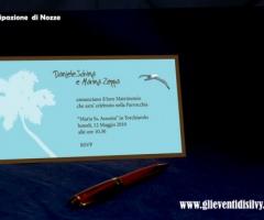 Partecipazione di nozze sui toni del celeste