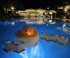 Piscina ad un ricevimento serale