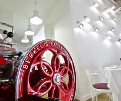 Mangiafuoco Ristorante - La parete di luci