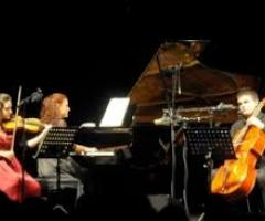 Mauro Capacchione Live Music e Dj Set - O apprezzarlo nella Vs. Cerimonia in Chiesa o Comune con formazioni Orchestrali Classiche o Moderne