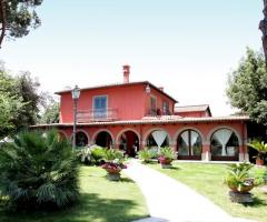 Facciata esterna della location di nozze