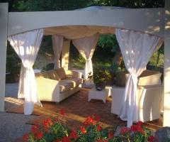 gazebo in giardino