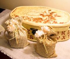 Sacchetti porta confetti in yuta