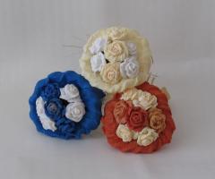 Bouquet - decorazioni floreali in carta crespa. Inseparabili di Mancini Marzia