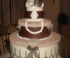 Torta multipiano per il matrimonio