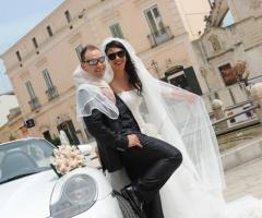 Una coppia ritratta da Art Geminis Studio