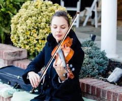 Laura Bailo Violinista - La musica per il matrimonio a Torino
