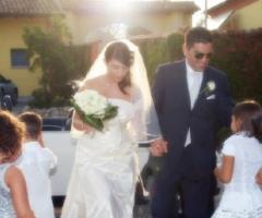 Gli sposi con i paggetti e le damigelle