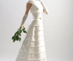 Abito da sposa in organza a balze