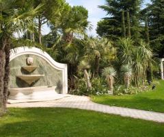 Parco per il servizio fotografico di matrimonio