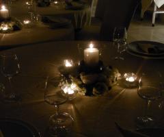 Candele per i tavoli delle nozze