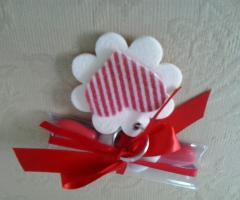 Bomboniera laurea con portachiavi