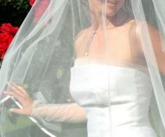 Foto della sposa con il suo abito da sposa