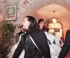 Uscita dal Comune - Yes Film