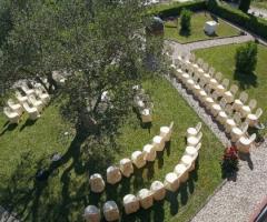 Allestimento della cerimonia di matrimonio