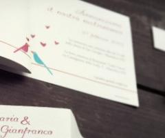 Coordinato partecipazioni e inviti di nozze con bista rossa - Modello Lovely