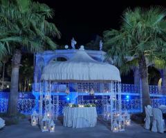 Villa Hollywood - Il gazebo si sera