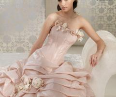 Eleganza e delicatezza: la sposa di Manzetti White Couture