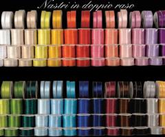 Nastri colorati per le bomboniere