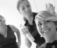 Fotografia dell\'acconciatura della sposa 