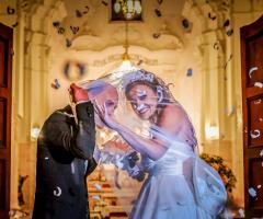 Foto E Oltre - In chiesa