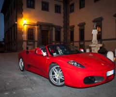 Ferrari per il matrimonio
