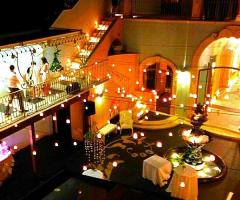 Ambienti caldi e romantici solo da Palazzo Fiorini Ricevimenti sul Mare