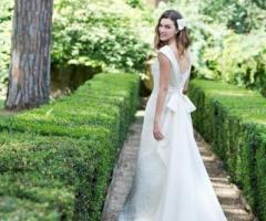 Abito con chiusura a fiocco sul retro - Modello Fiji