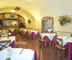 Sala interna per il ricevimento di matrimonio