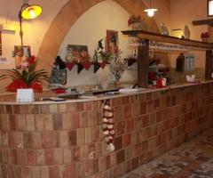 Banco del ristorante della location per matrimonio