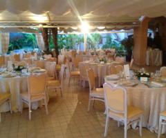 Cena in veranda - Sala ricevimenti I Giardini di Nausicaa