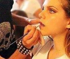 Preparativi trucco - Tommaso Paolicchi Make-up Artist