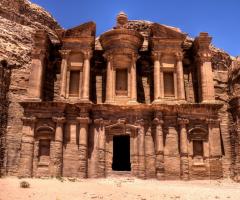 Visita a Petra in Giordania per il viaggio di nozze