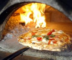 Il forno a legna di Villa Raffaello